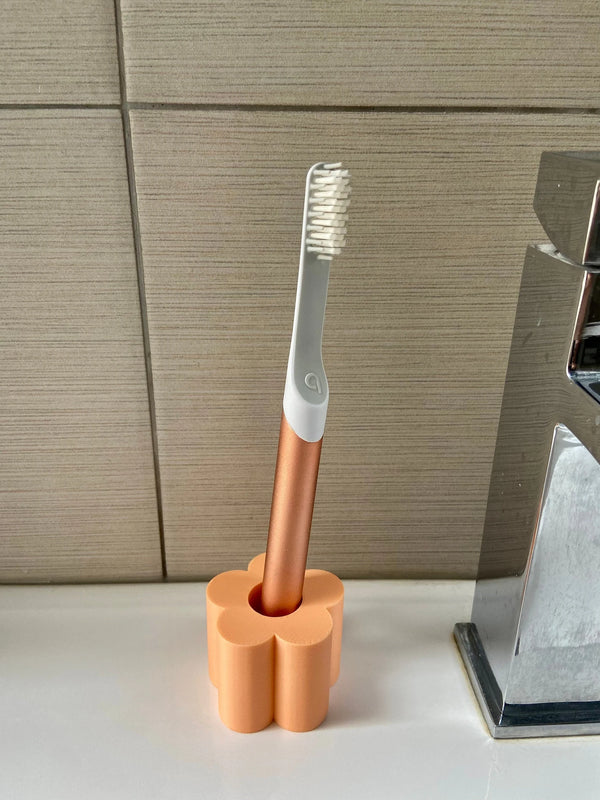 Leela Flower Toothbrush Holder - Sonumbra